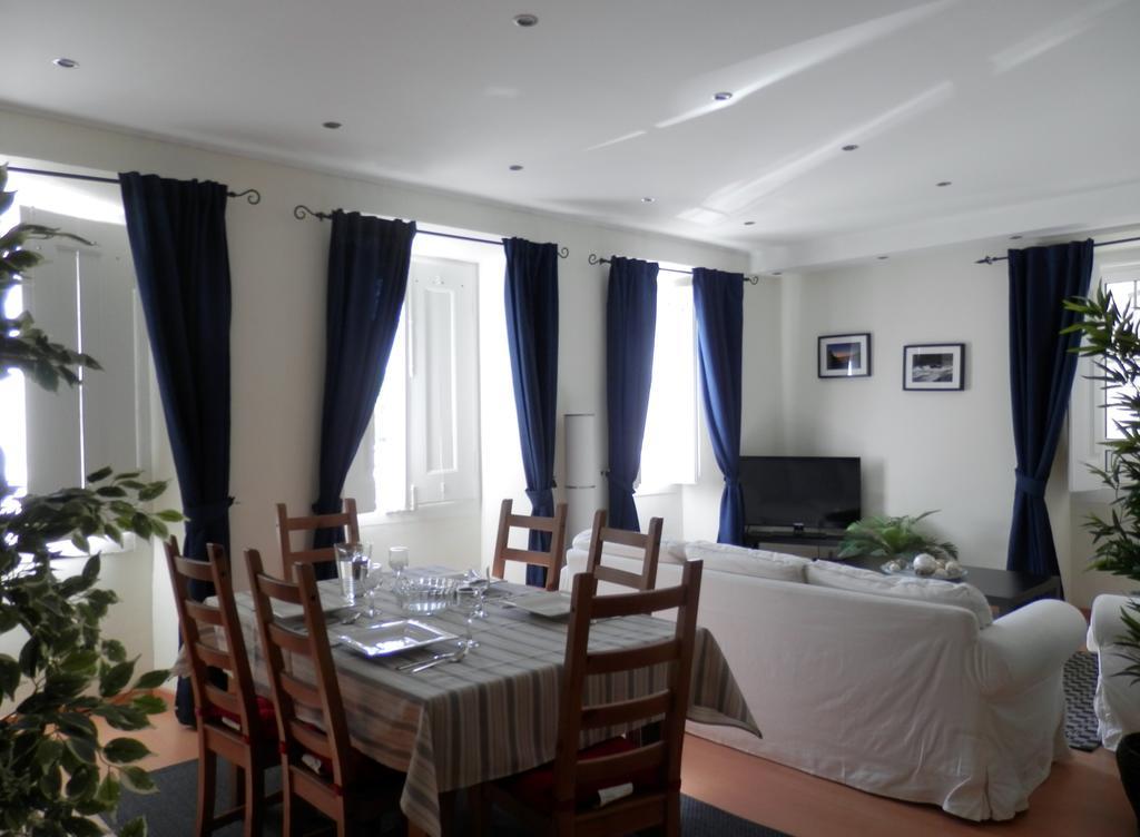 Cozy Apartment In Center Лиссабон Номер фото
